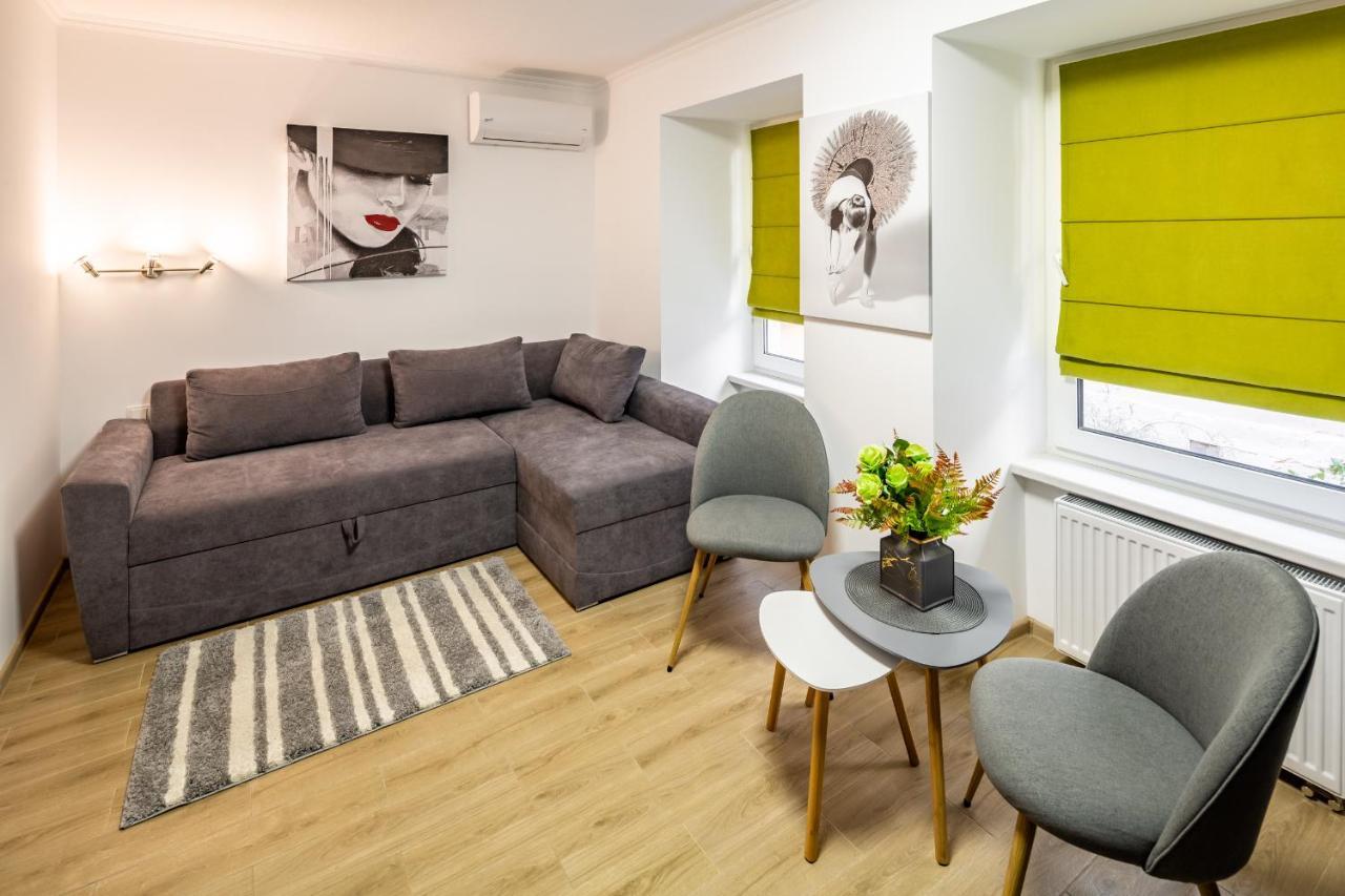 Alfa Apartments Staroevrejska 18 ลวีฟ ภายนอก รูปภาพ