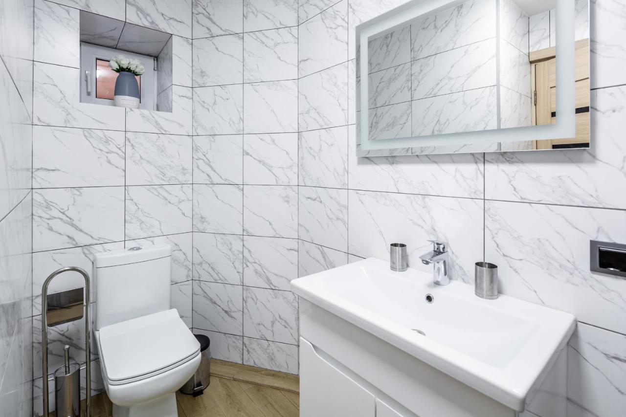 Alfa Apartments Staroevrejska 18 ลวีฟ ภายนอก รูปภาพ
