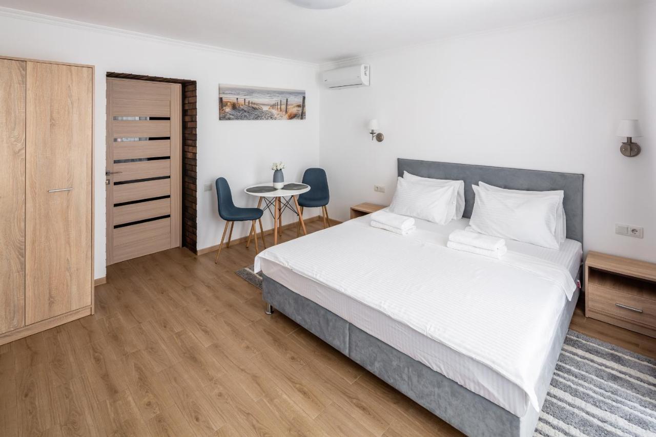 Alfa Apartments Staroevrejska 18 ลวีฟ ภายนอก รูปภาพ